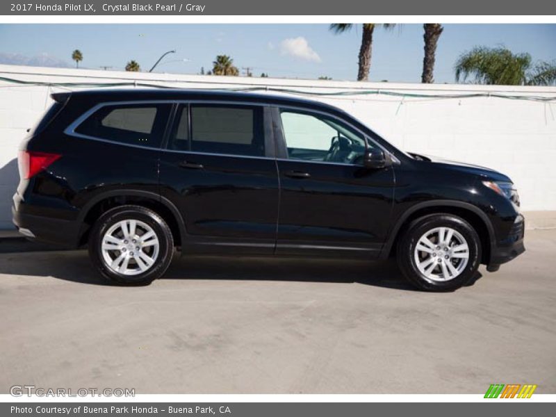 Crystal Black Pearl / Gray 2017 Honda Pilot LX