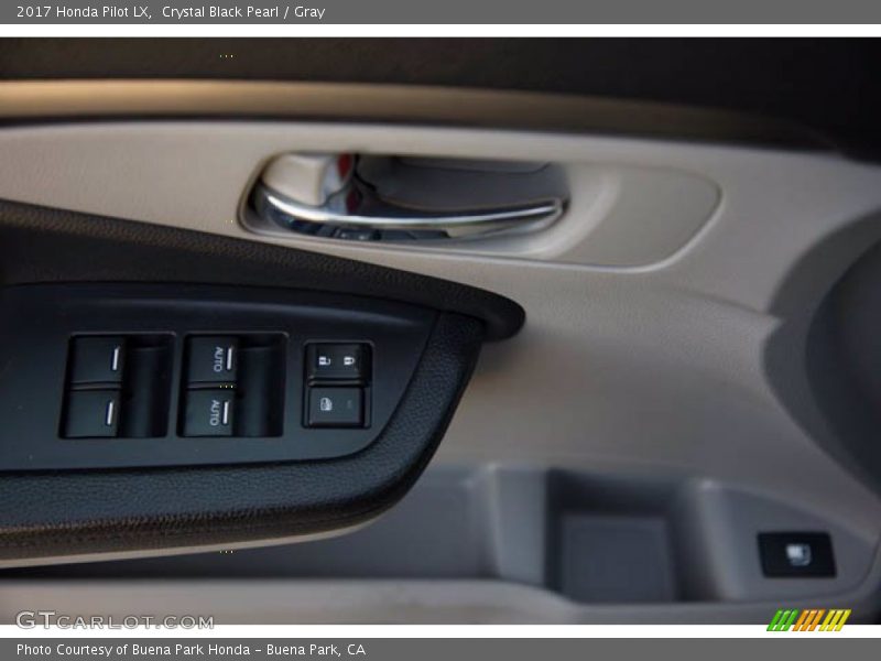Crystal Black Pearl / Gray 2017 Honda Pilot LX