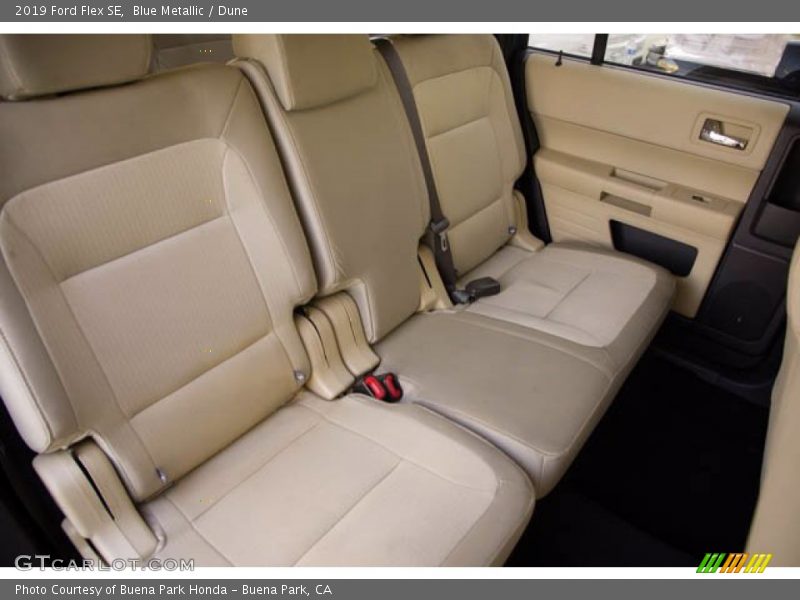 Blue Metallic / Dune 2019 Ford Flex SE