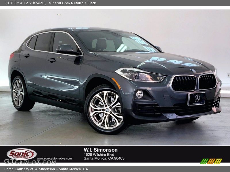 Mineral Grey Metallic / Black 2018 BMW X2 xDrive28i