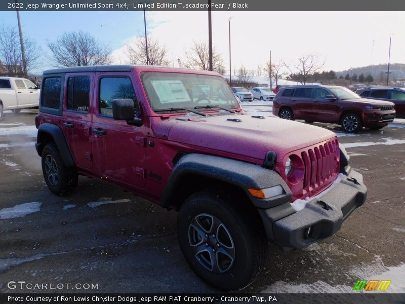Front 3/4 View of 2022 Wrangler Unlimited Sport 4x4