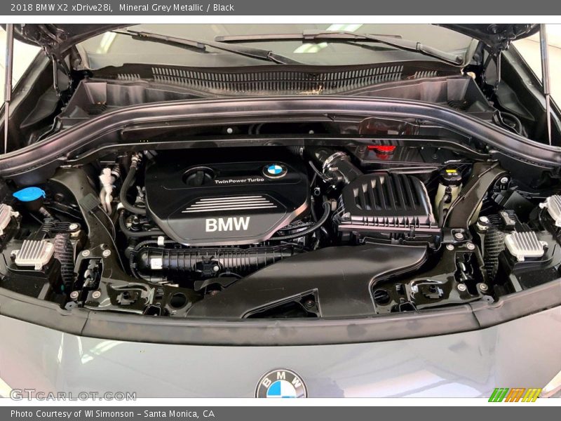 Mineral Grey Metallic / Black 2018 BMW X2 xDrive28i