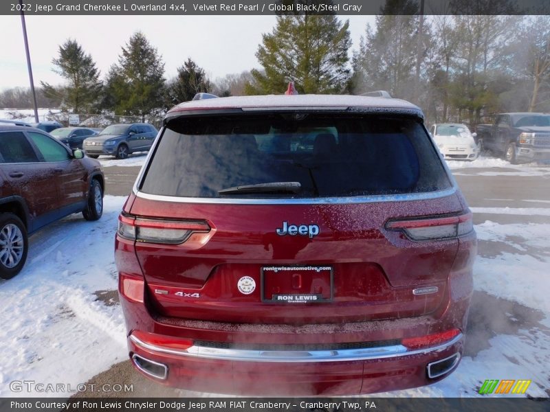Velvet Red Pearl / Global Black/Steel Gray 2022 Jeep Grand Cherokee L Overland 4x4