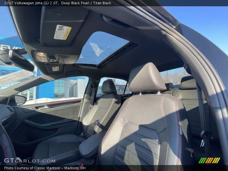 Deep Black Pearl / Titan Black 2017 Volkswagen Jetta GLI 2.0T