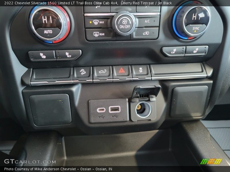 Controls of 2022 Silverado 1500 Limited LT Trail Boss Crew Cab 4x4