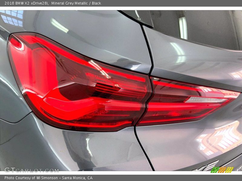 Mineral Grey Metallic / Black 2018 BMW X2 xDrive28i