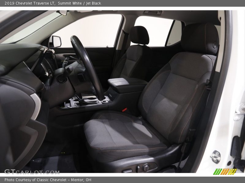 Summit White / Jet Black 2019 Chevrolet Traverse LT