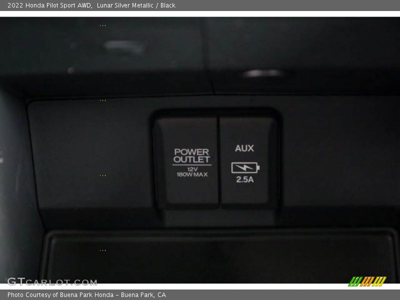 Lunar Silver Metallic / Black 2022 Honda Pilot Sport AWD