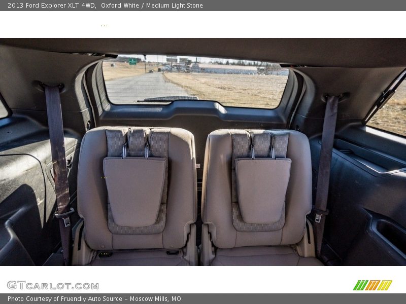 Oxford White / Medium Light Stone 2013 Ford Explorer XLT 4WD
