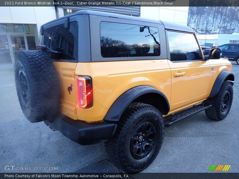 Cyber Orange Metallic Tri-Coat / Sandstone/Black Onyx 2021 Ford Bronco Wildtrak 4x4 2-Door