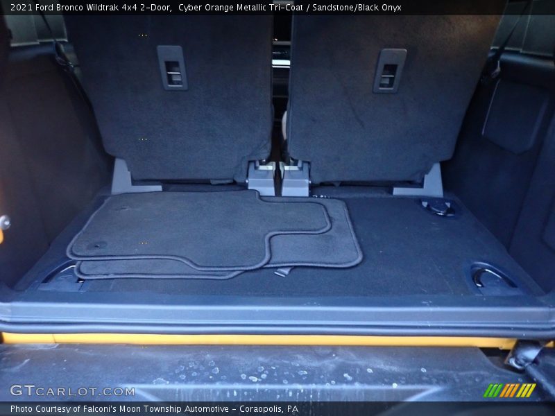 Cyber Orange Metallic Tri-Coat / Sandstone/Black Onyx 2021 Ford Bronco Wildtrak 4x4 2-Door