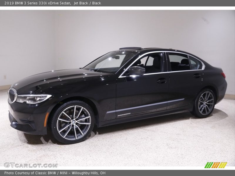 Jet Black / Black 2019 BMW 3 Series 330i xDrive Sedan