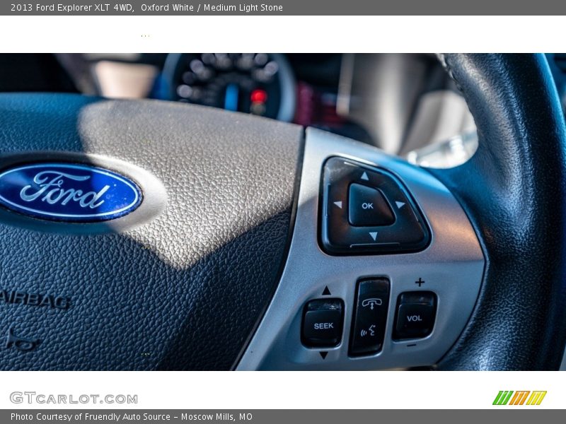 Oxford White / Medium Light Stone 2013 Ford Explorer XLT 4WD