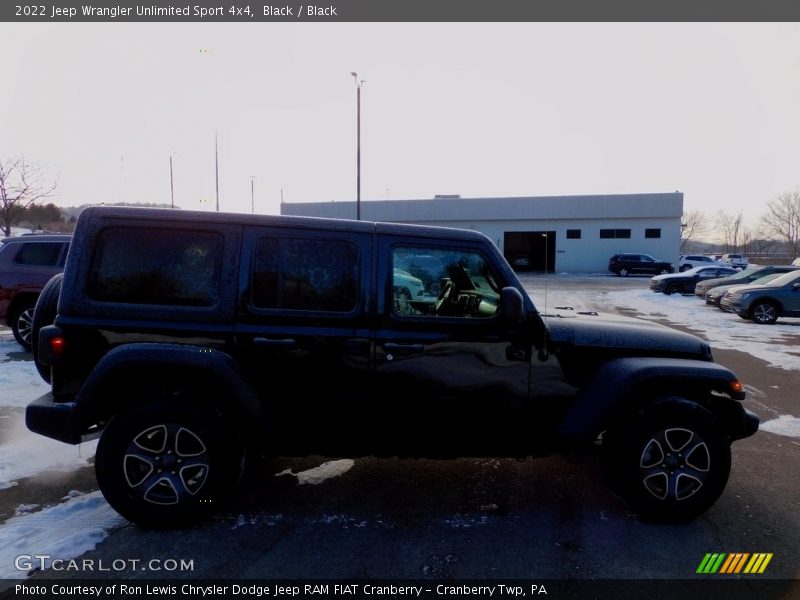 Black / Black 2022 Jeep Wrangler Unlimited Sport 4x4