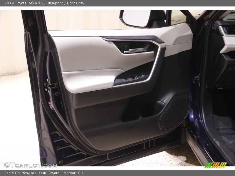 Blueprint / Light Gray 2019 Toyota RAV4 XLE