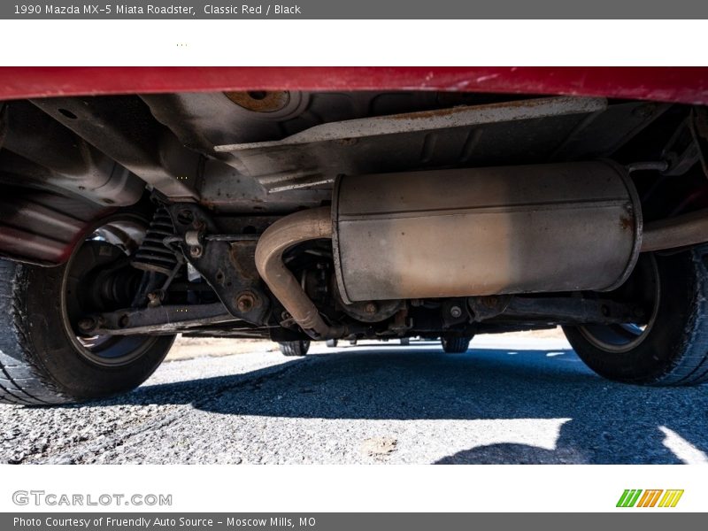 Classic Red / Black 1990 Mazda MX-5 Miata Roadster