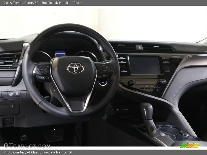 Blue Streak Metallic / Black 2019 Toyota Camry SE