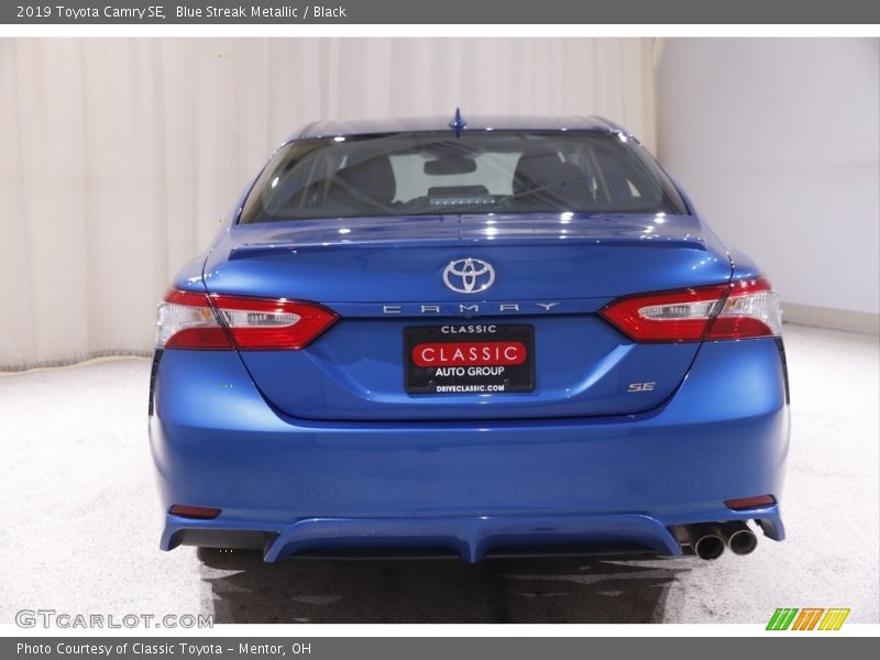 Blue Streak Metallic / Black 2019 Toyota Camry SE