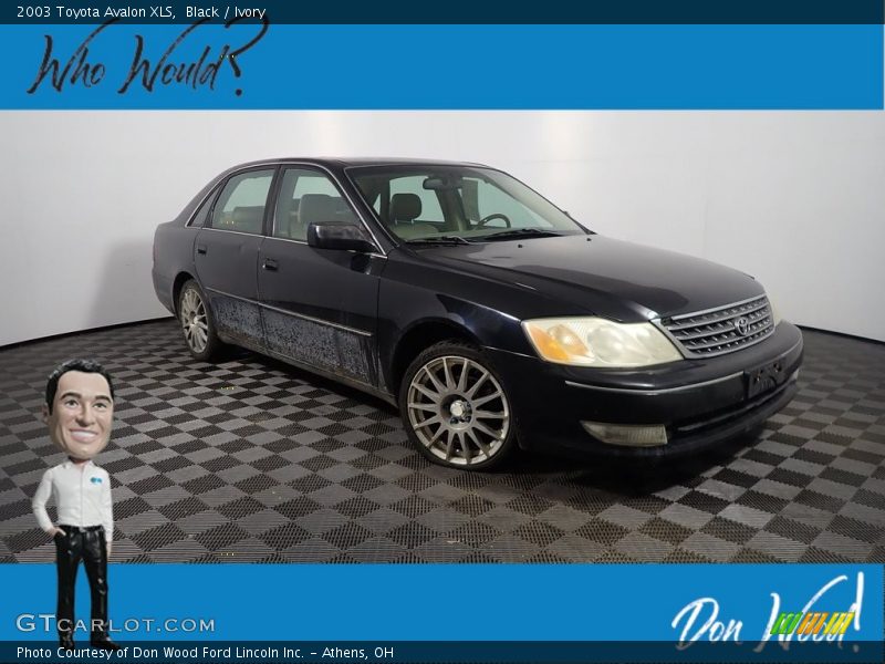 Black / Ivory 2003 Toyota Avalon XLS
