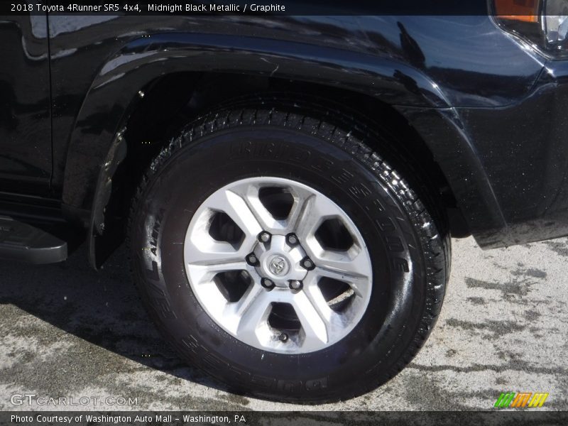 Midnight Black Metallic / Graphite 2018 Toyota 4Runner SR5 4x4