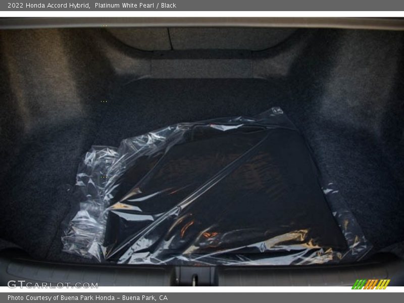 Platinum White Pearl / Black 2022 Honda Accord Hybrid