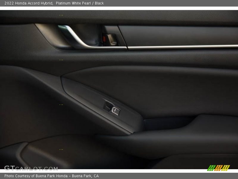 Platinum White Pearl / Black 2022 Honda Accord Hybrid
