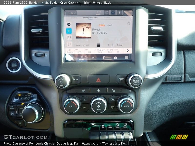 Bright White / Black 2022 Ram 1500 Big Horn Night Edition Crew Cab 4x4