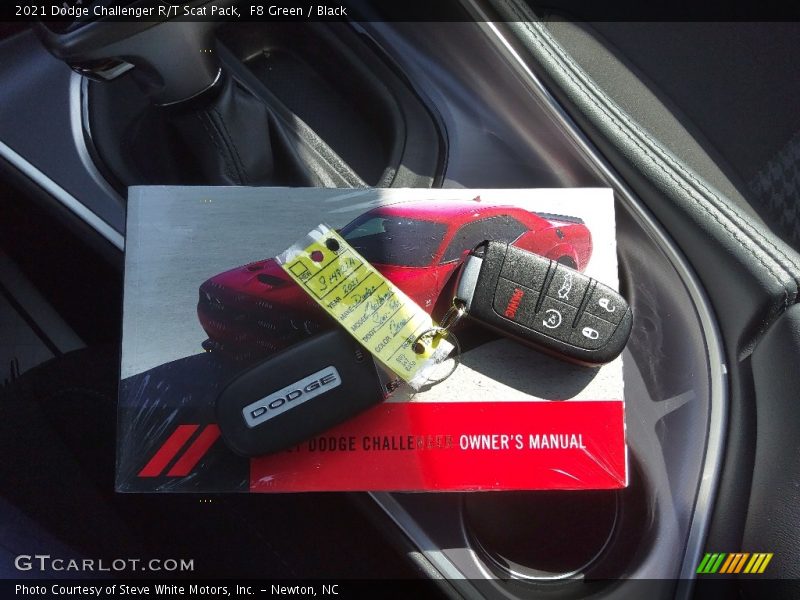 F8 Green / Black 2021 Dodge Challenger R/T Scat Pack