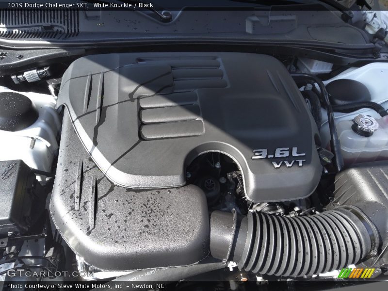 White Knuckle / Black 2019 Dodge Challenger SXT