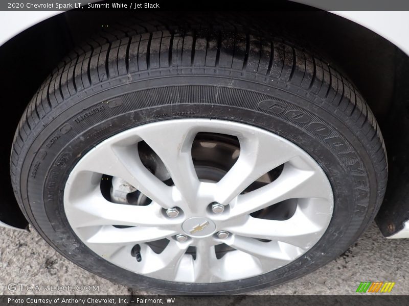 Summit White / Jet Black 2020 Chevrolet Spark LT