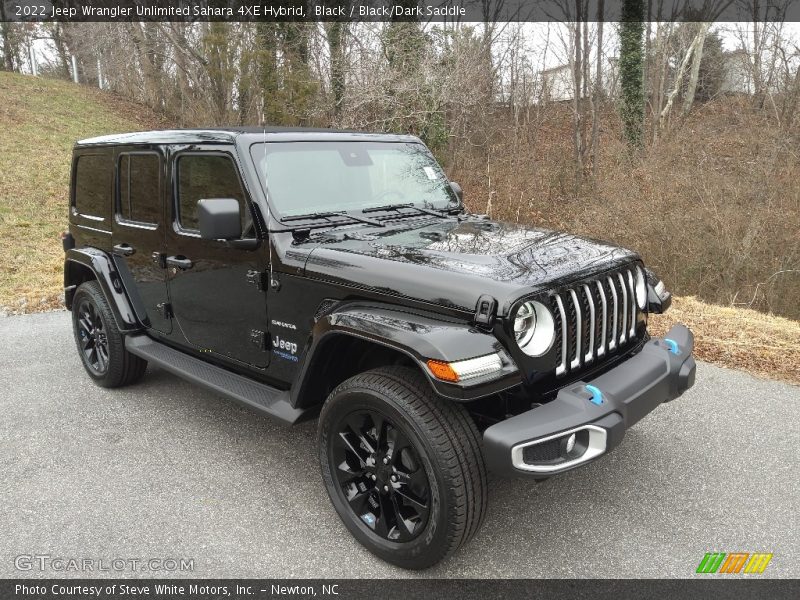 Front 3/4 View of 2022 Wrangler Unlimited Sahara 4XE Hybrid