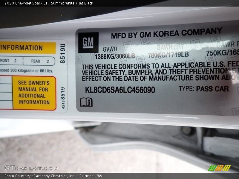 Summit White / Jet Black 2020 Chevrolet Spark LT