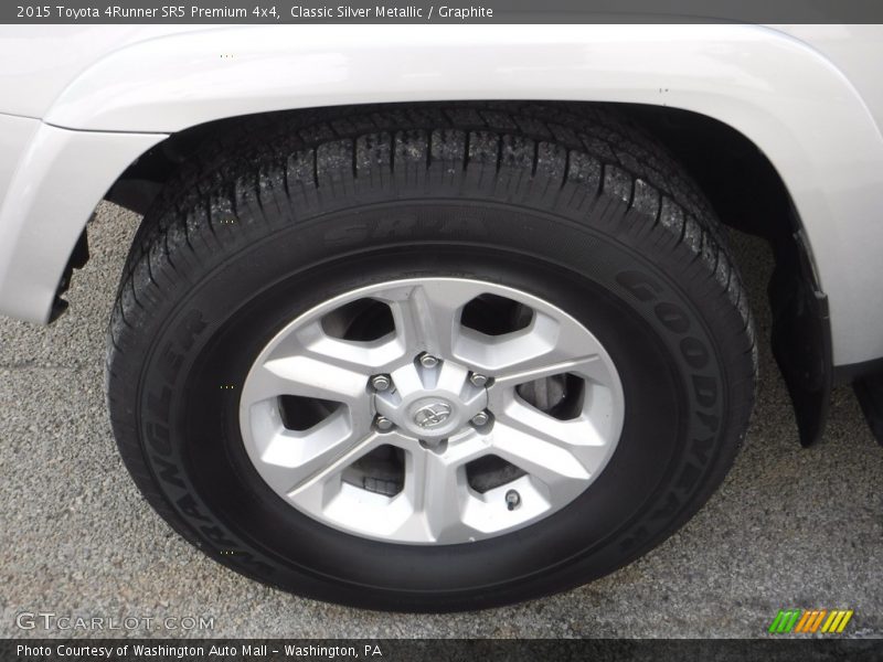 Classic Silver Metallic / Graphite 2015 Toyota 4Runner SR5 Premium 4x4