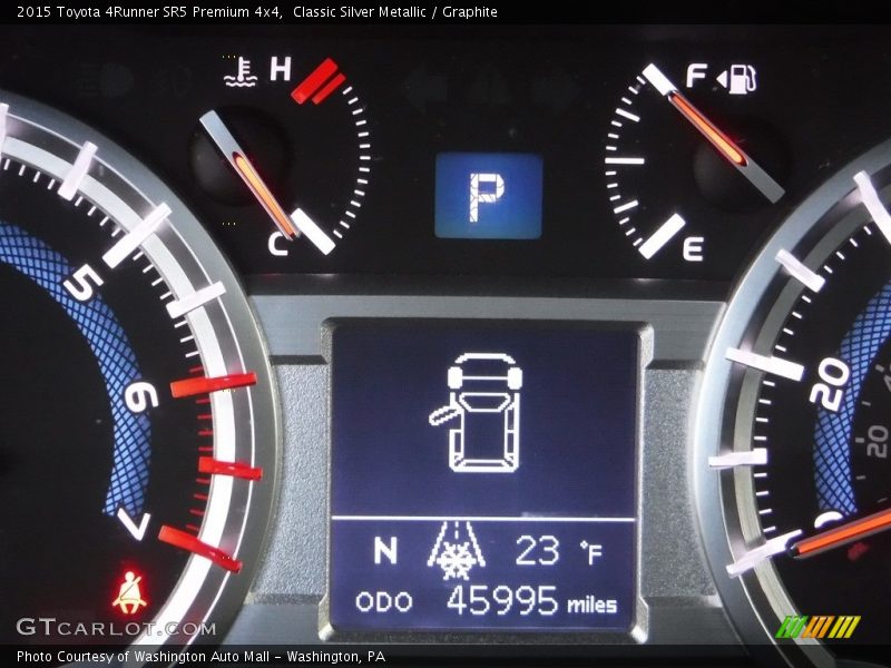 Classic Silver Metallic / Graphite 2015 Toyota 4Runner SR5 Premium 4x4