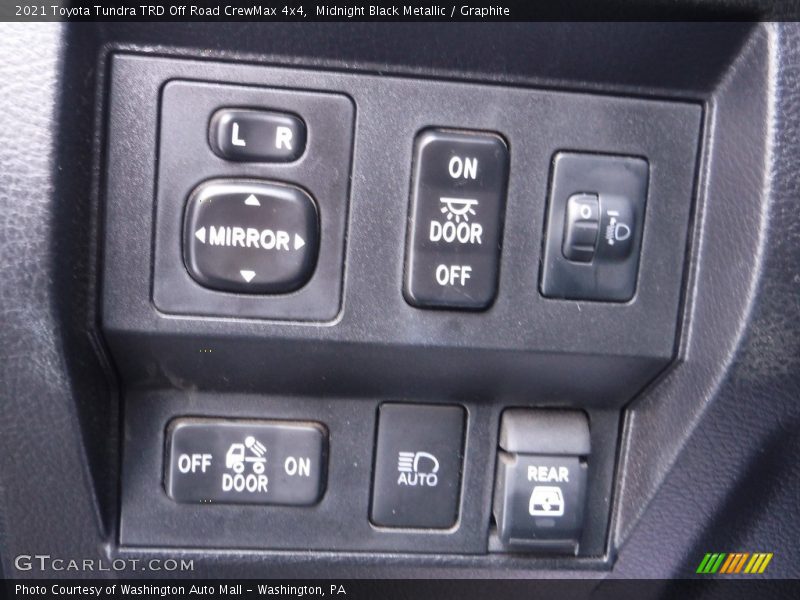 Midnight Black Metallic / Graphite 2021 Toyota Tundra TRD Off Road CrewMax 4x4