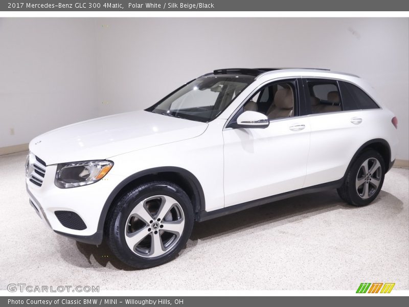 Polar White / Silk Beige/Black 2017 Mercedes-Benz GLC 300 4Matic