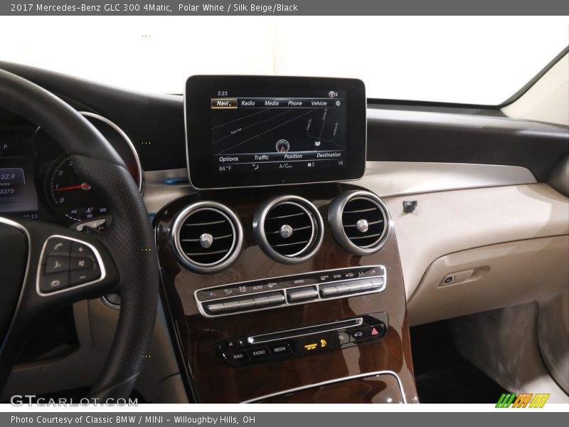 Polar White / Silk Beige/Black 2017 Mercedes-Benz GLC 300 4Matic