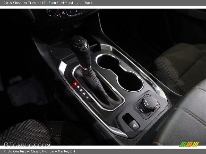 Satin Steel Metallic / Jet Black 2019 Chevrolet Traverse LT