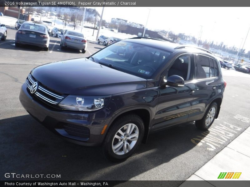  2016 Tiguan SE 4MOTION Pepper Gray Metallic