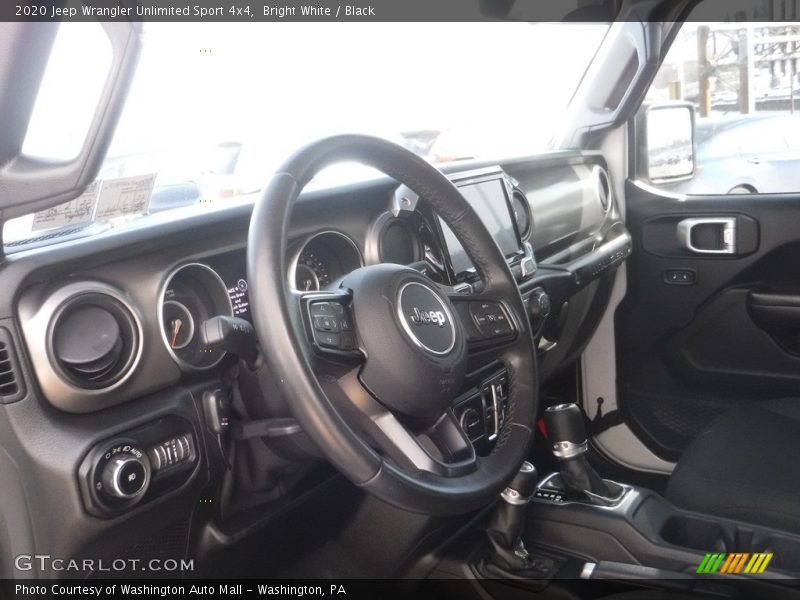 Bright White / Black 2020 Jeep Wrangler Unlimited Sport 4x4