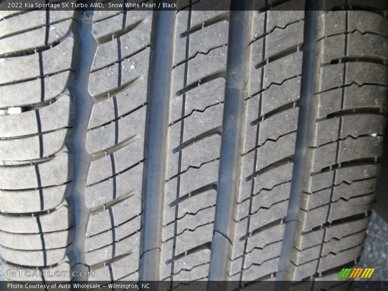 Snow White Pearl / Black 2022 Kia Sportage SX Turbo AWD