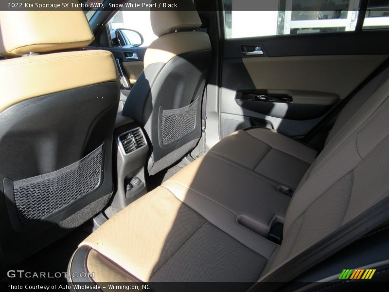 Snow White Pearl / Black 2022 Kia Sportage SX Turbo AWD
