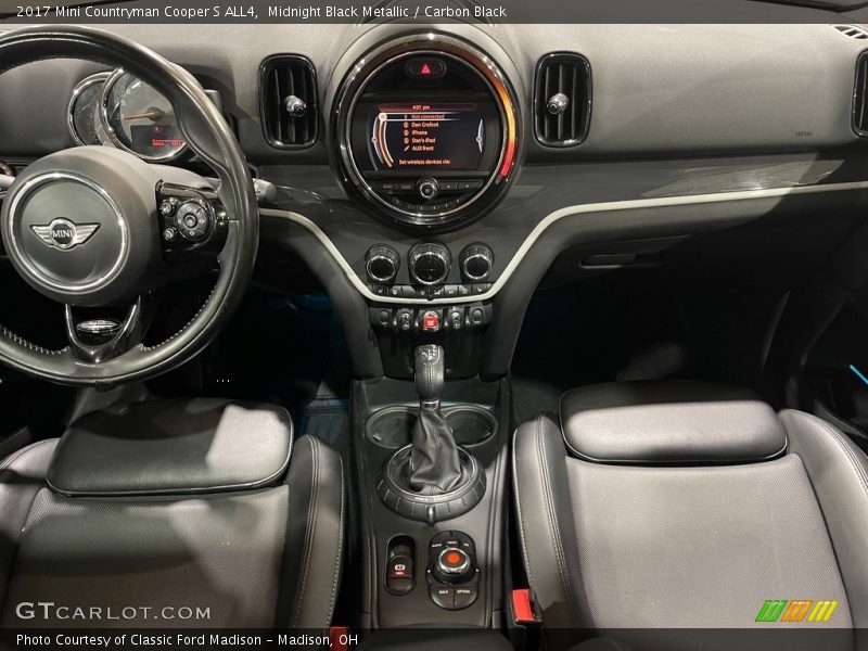 Midnight Black Metallic / Carbon Black 2017 Mini Countryman Cooper S ALL4