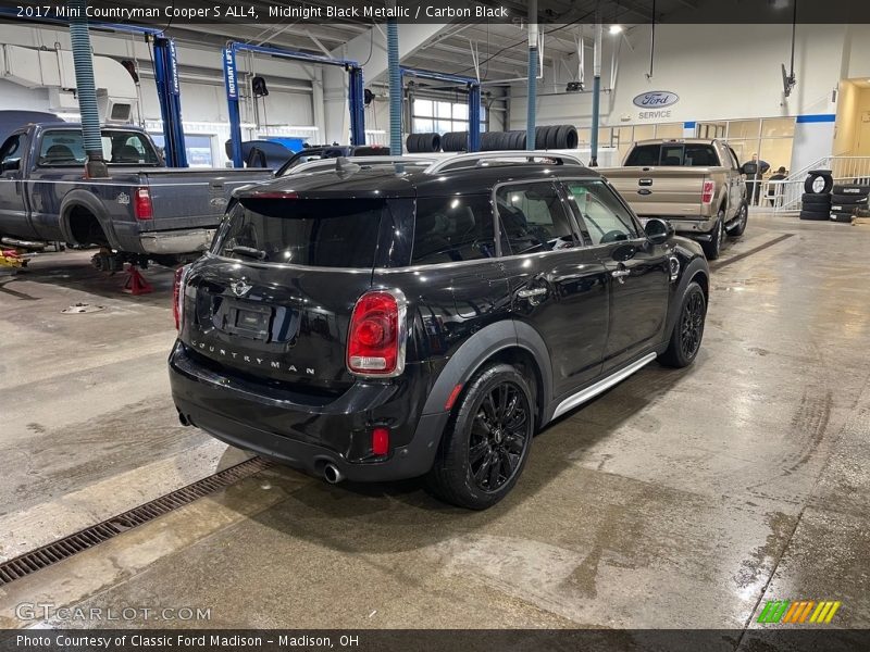 Midnight Black Metallic / Carbon Black 2017 Mini Countryman Cooper S ALL4