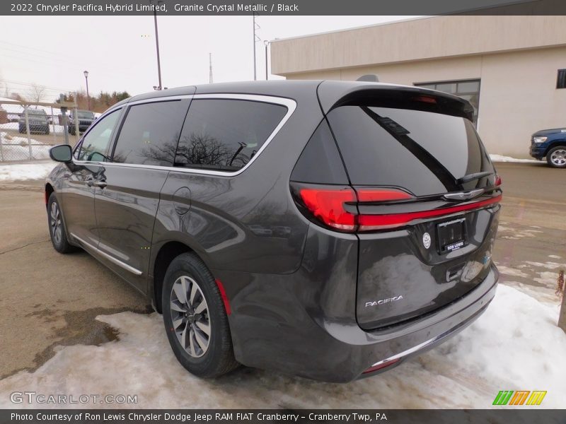 Granite Crystal Metallic / Black 2022 Chrysler Pacifica Hybrid Limited