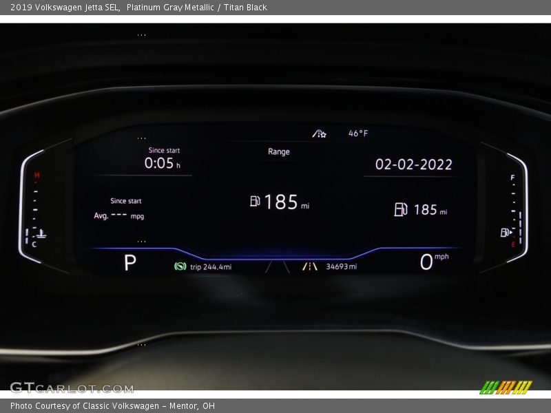 Platinum Gray Metallic / Titan Black 2019 Volkswagen Jetta SEL