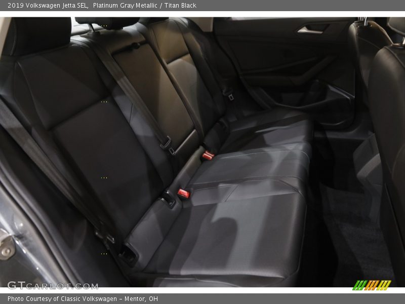 Platinum Gray Metallic / Titan Black 2019 Volkswagen Jetta SEL