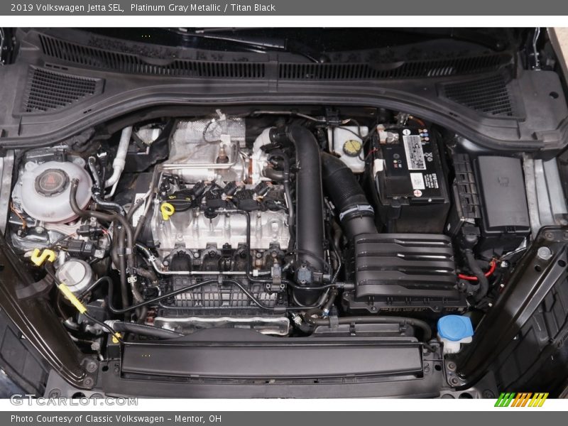 Platinum Gray Metallic / Titan Black 2019 Volkswagen Jetta SEL