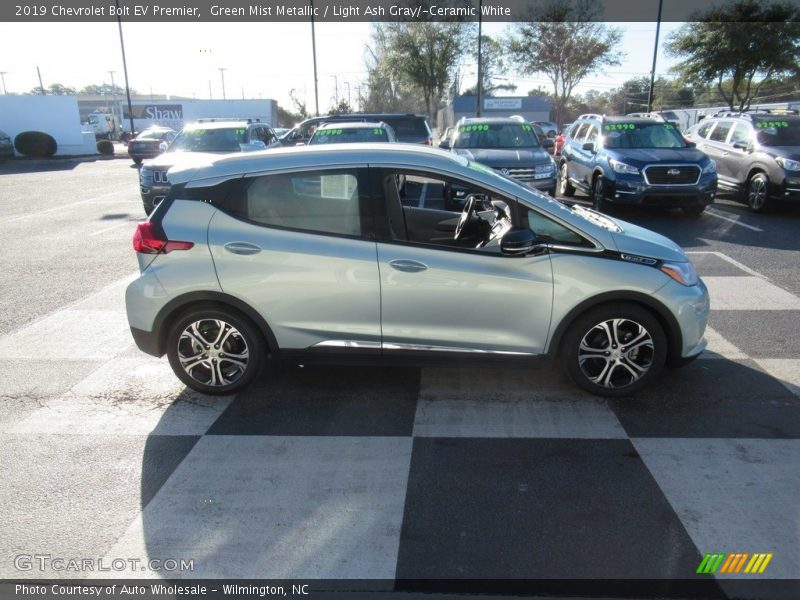Green Mist Metallic / Light Ash Gray/­Ceramic White 2019 Chevrolet Bolt EV Premier
