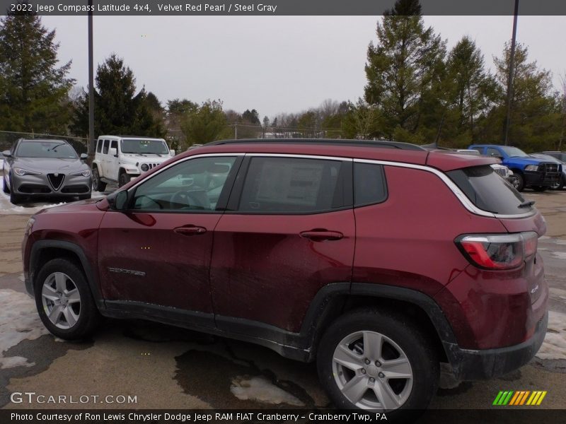 Velvet Red Pearl / Steel Gray 2022 Jeep Compass Latitude 4x4